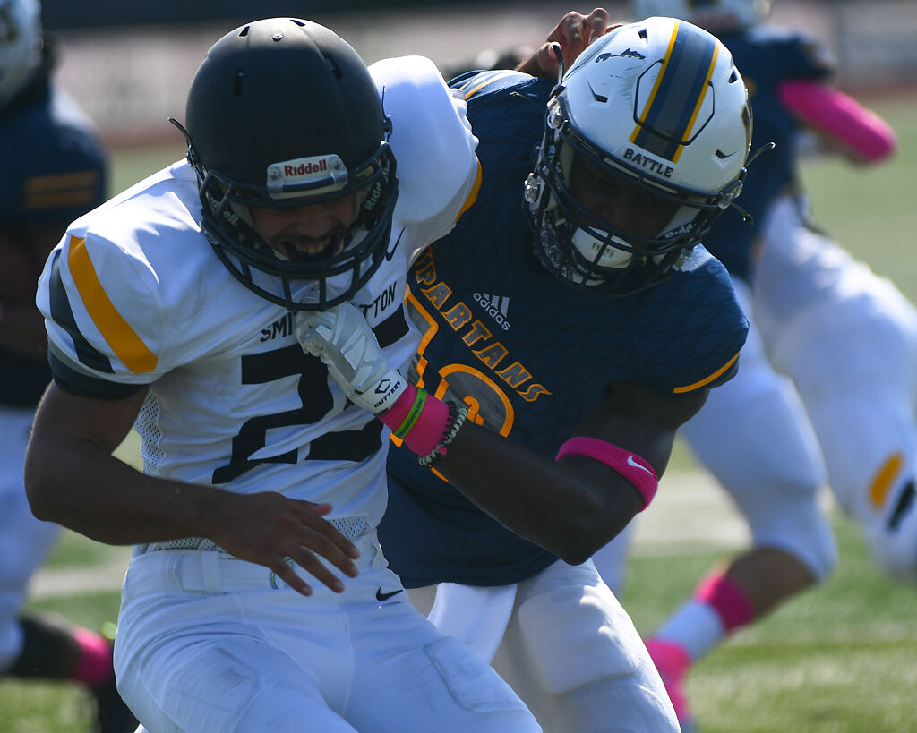 Battle wide receiver Manny Chiteri